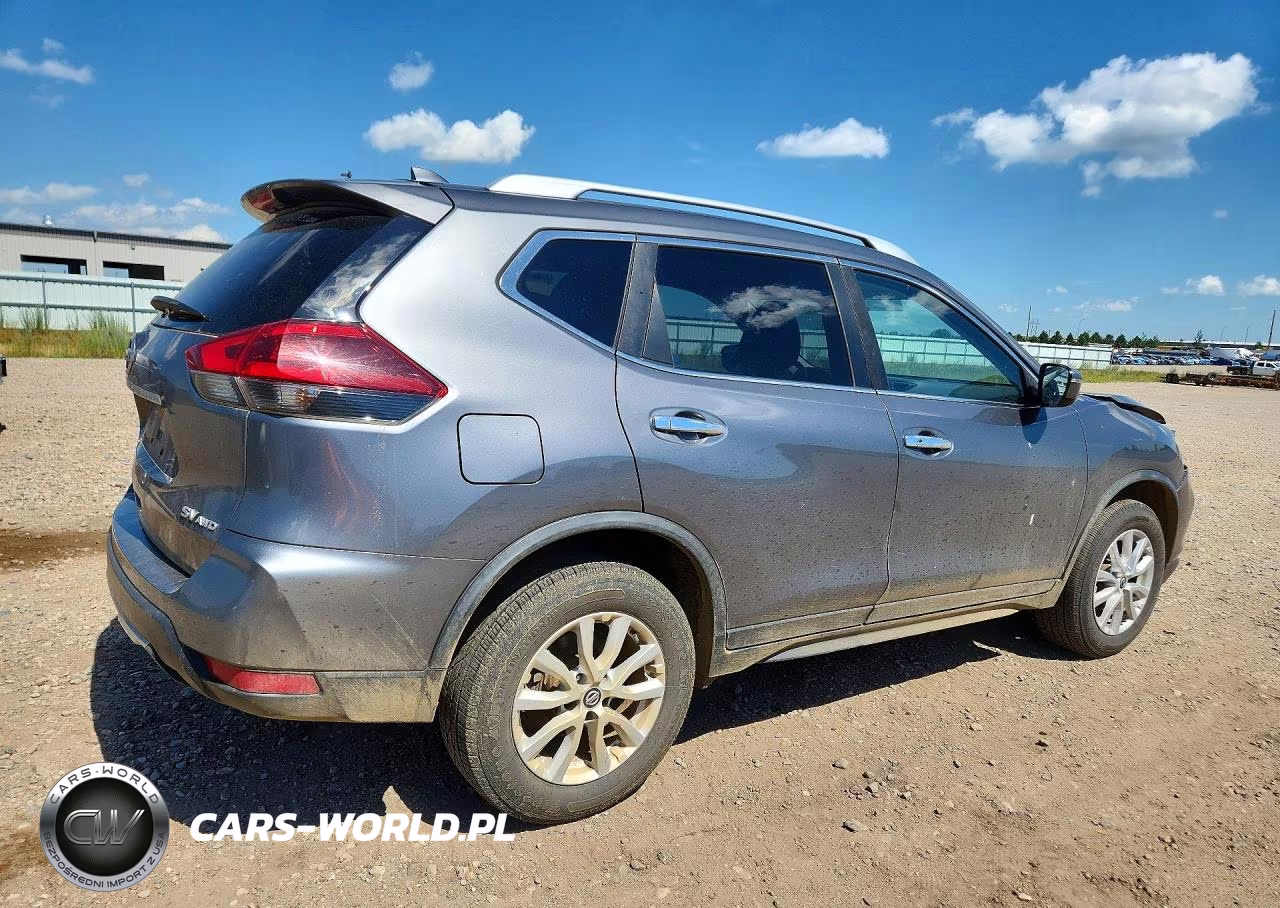 2018 Nissan Rogue Sv VIN:JN8AT2MVXJW301262 - 3