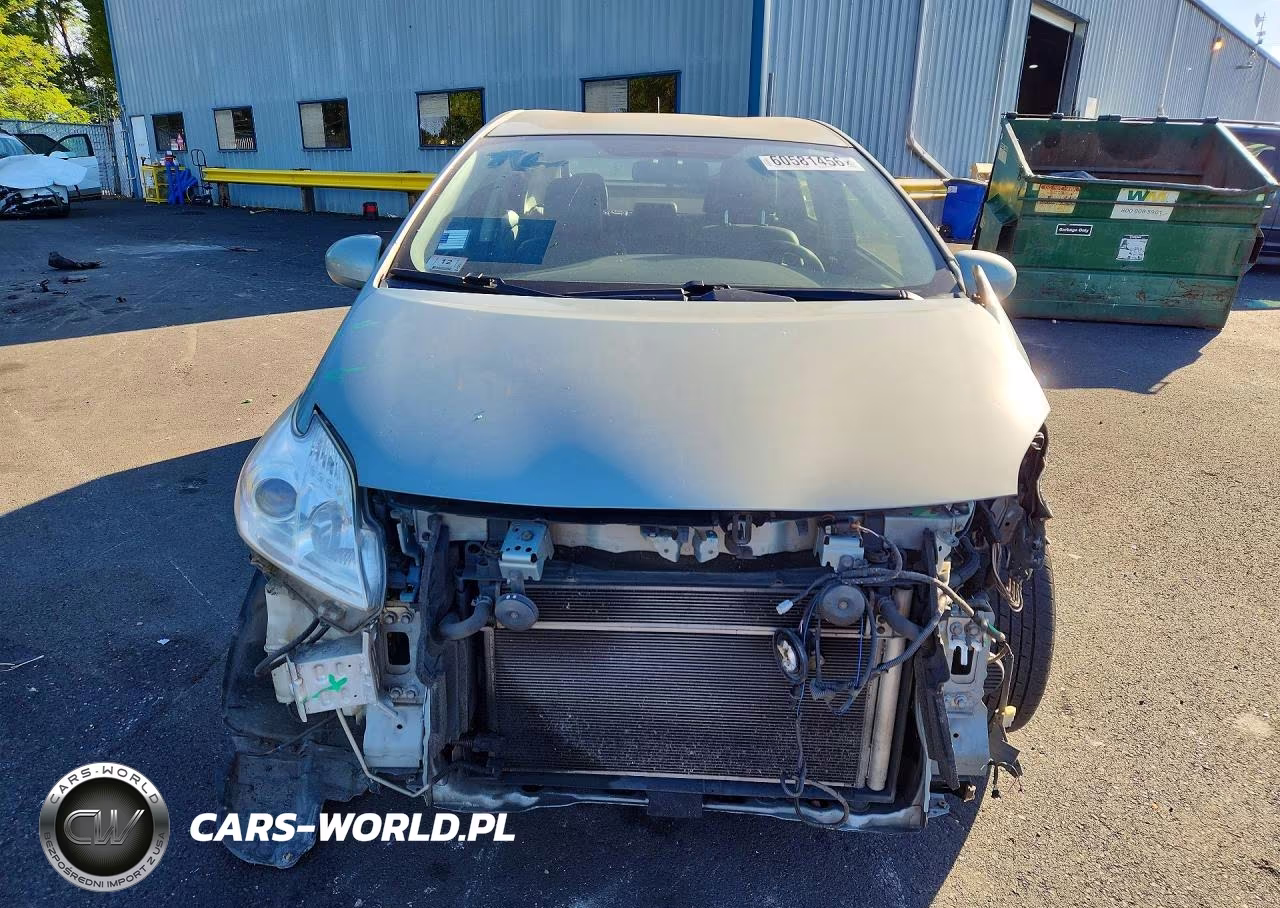 2012 Toyota Prius Two VIN:JTDKN3DU8C1516579 - 5