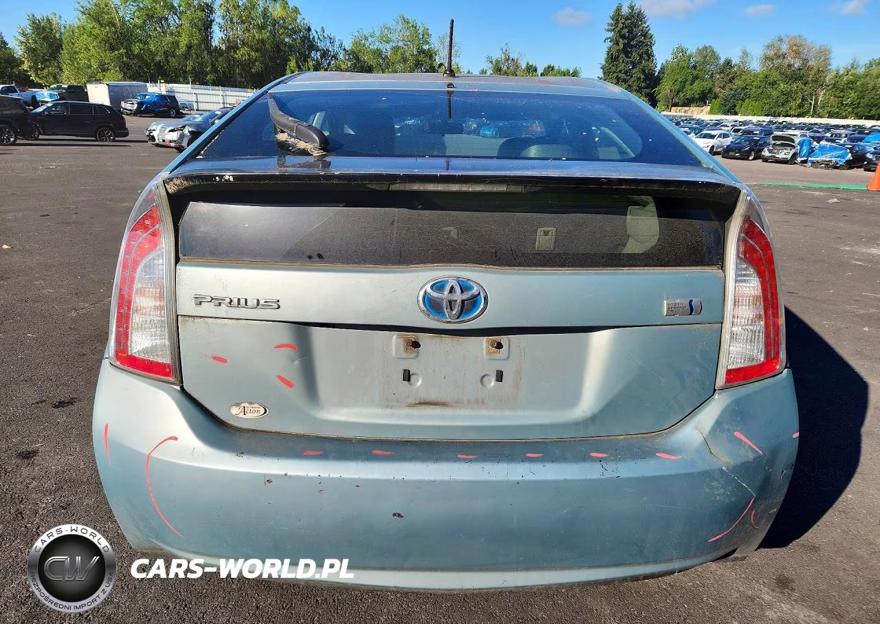 2012 Toyota Prius Two VIN:JTDKN3DU8C1516579 - 6