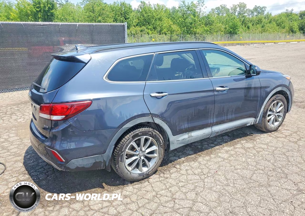 2017 Hyundai Santa Fe Se VIN:KM8SMDHF8HU231208 - 3