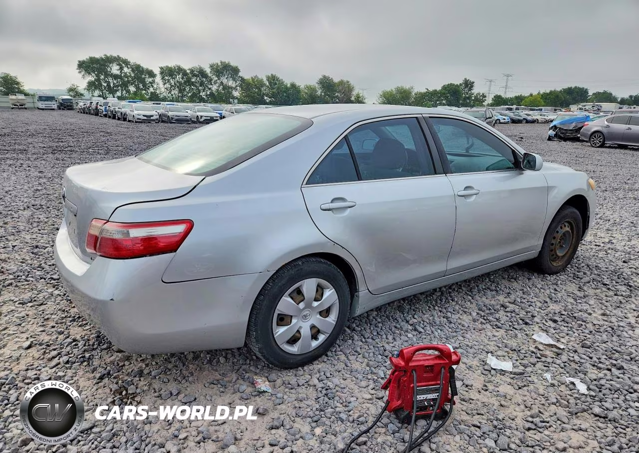 2009 Toyota Camry Le VIN:4T1BE46K29U292469 - 3