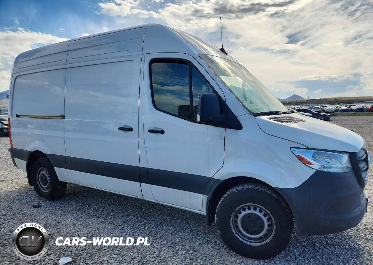 2024 Mercedes-Benz Sprinter 2500 VIN:W1Y4NBHY9RT189876 - 4