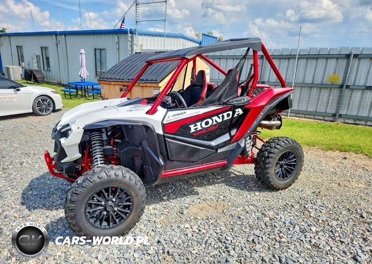 2023 Honda Sxs1000 S2X VIN:1HFVE0598P4400332 - 9