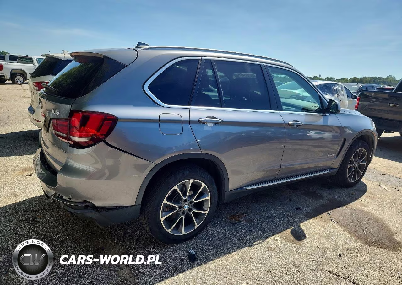 2016 BMW X5 xDrive35I VIN:5UXKR0C5XG0U10853 - 3