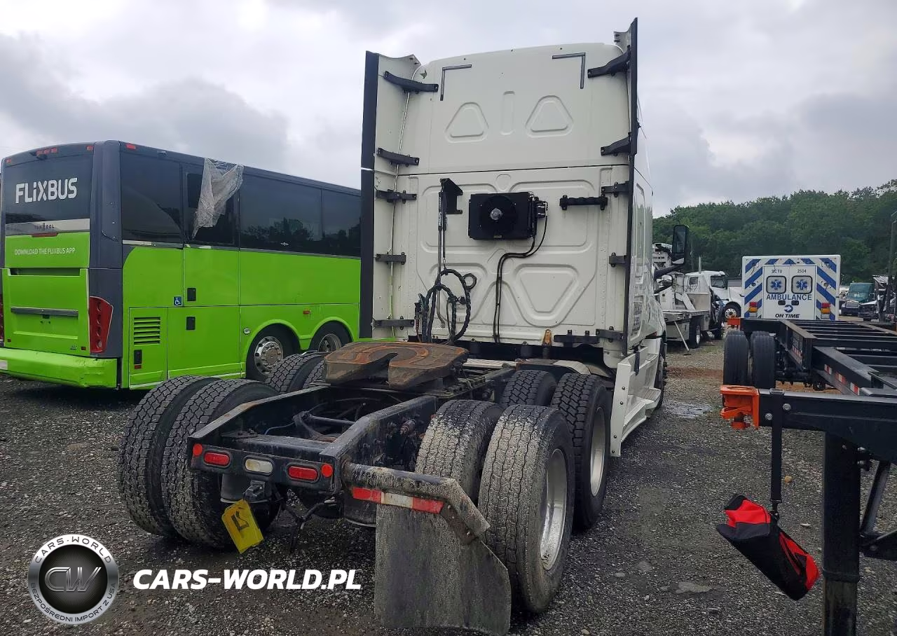 2019 Freightliner Cascadia 126 Semi Truck VIN:3AKJHHDR6KSKR3700 - 3