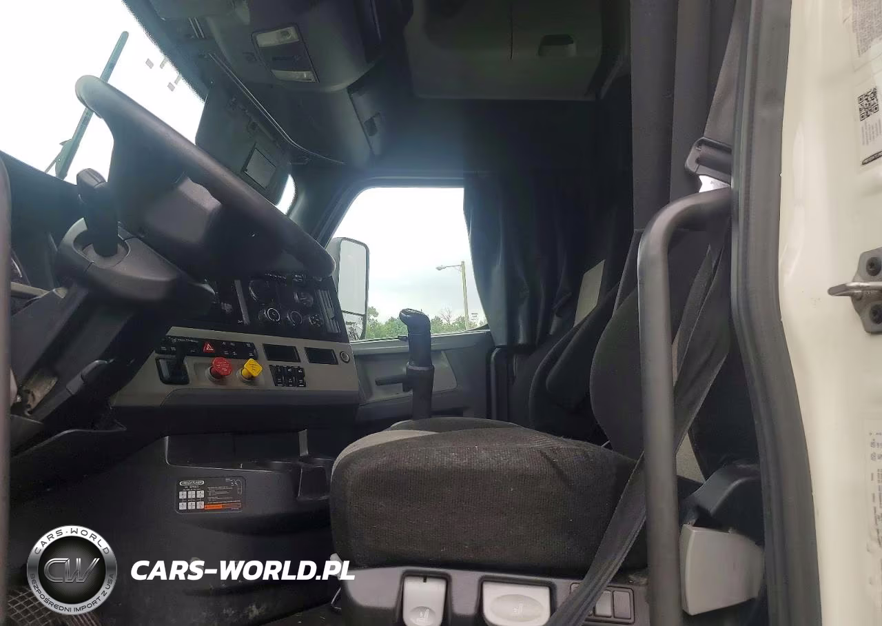 2019 Freightliner Cascadia 126 Semi Truck VIN:3AKJHHDR6KSKR3700 - 7