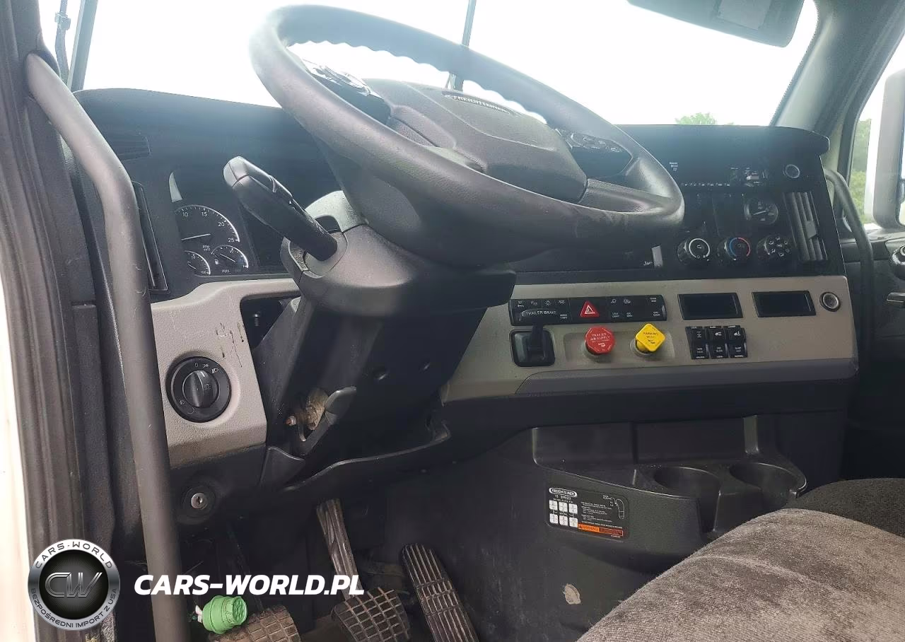 2019 Freightliner Cascadia 126 Semi Truck VIN:3AKJHHDR6KSKR3700 - 8