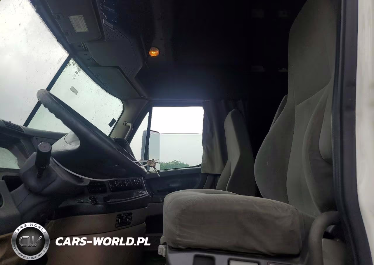 2020 Freightliner Cascadia 125 Semi Truck VIN:3AKJGLDR2LDLU5593 - 7