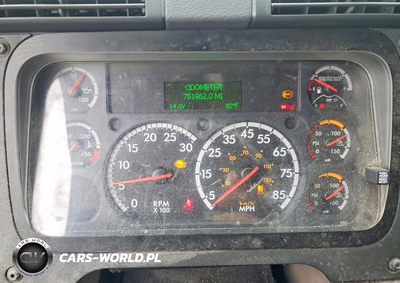 2020 Freightliner Cascadia 125 Semi Truck VIN:3AKJGLDR2LDLU5593 - 9