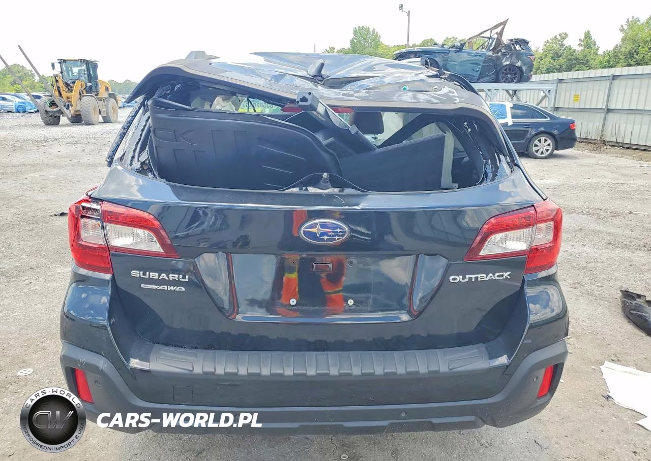 2018 Subaru Outback Touring VIN:4S4BSATC1J3226638 - 6