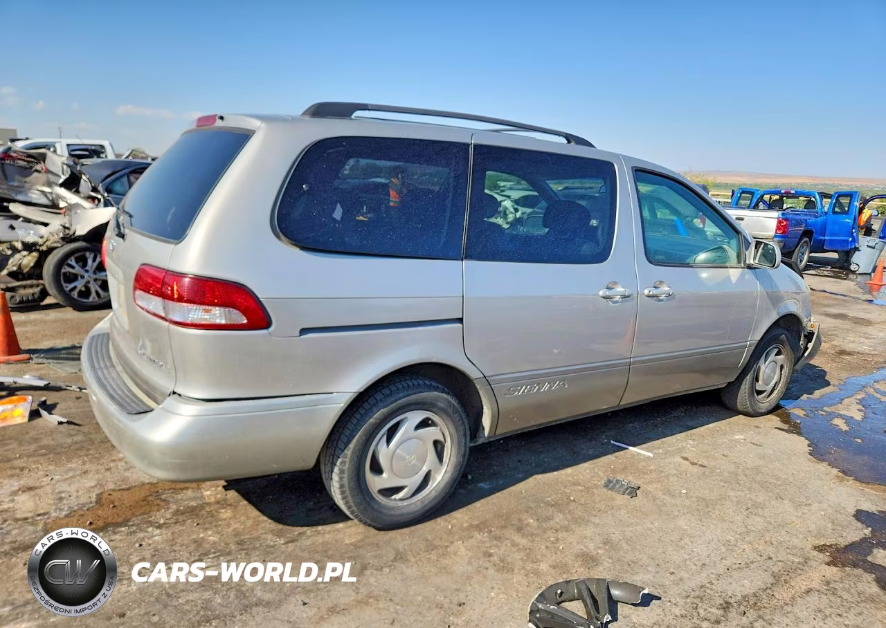 2002 Toyota Sienna Xle VIN:4T3ZF13CX2U462758 - 3
