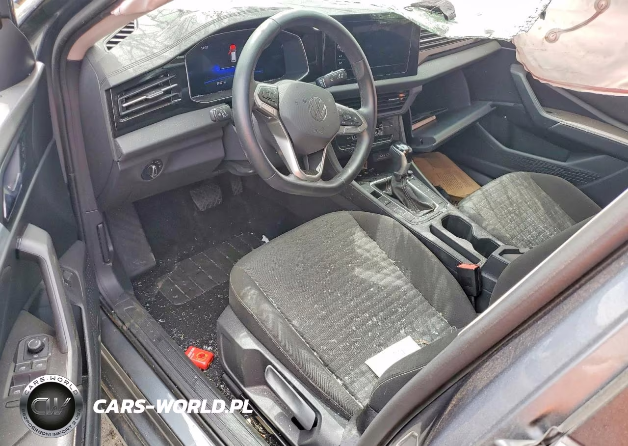 2025 Volkswagen Jetta S VIN:3VW5X7BUXSM066885 - 8