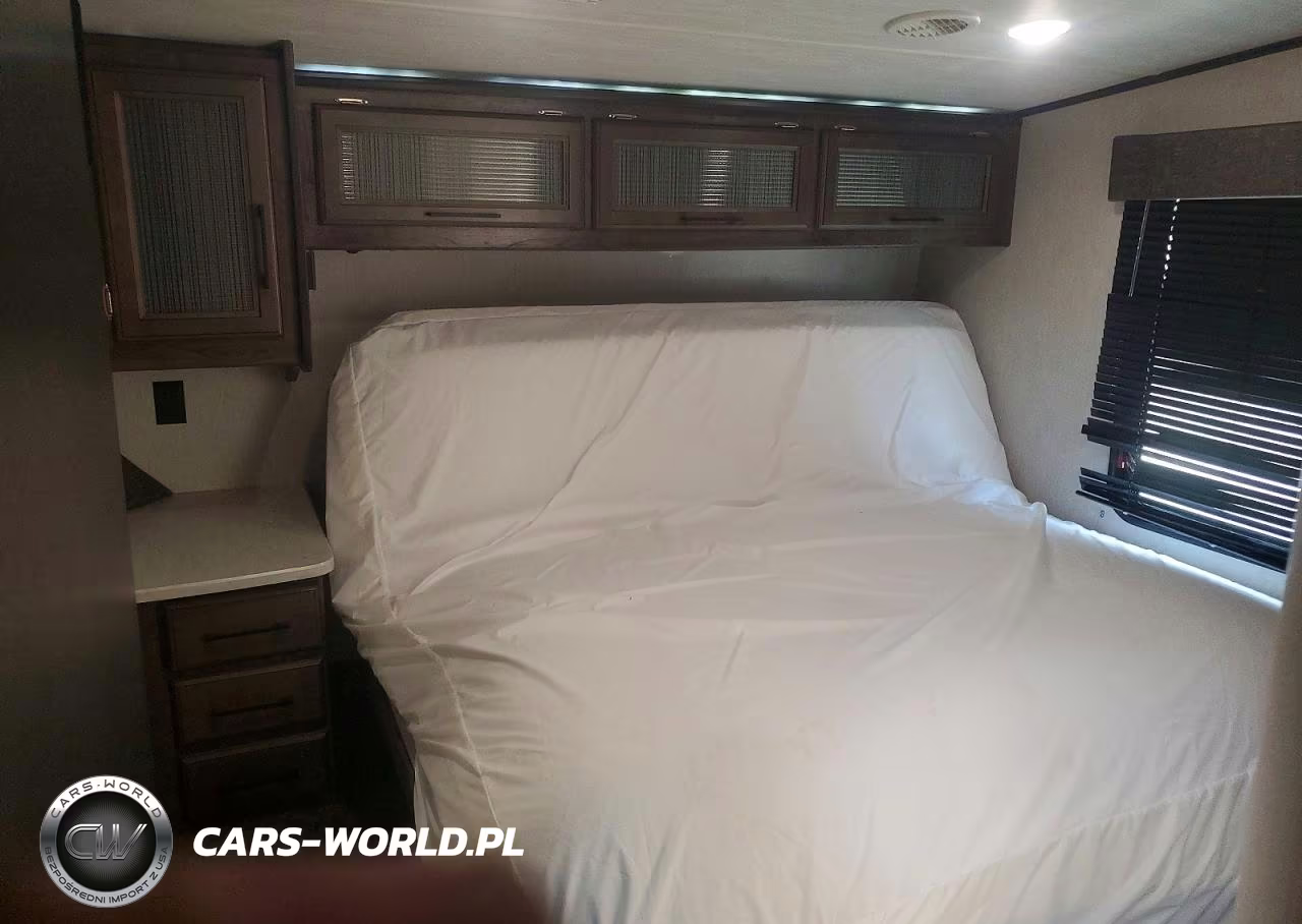 2019 Heartland Torque Camper VIN:5SFCG3924KE402721 - 5