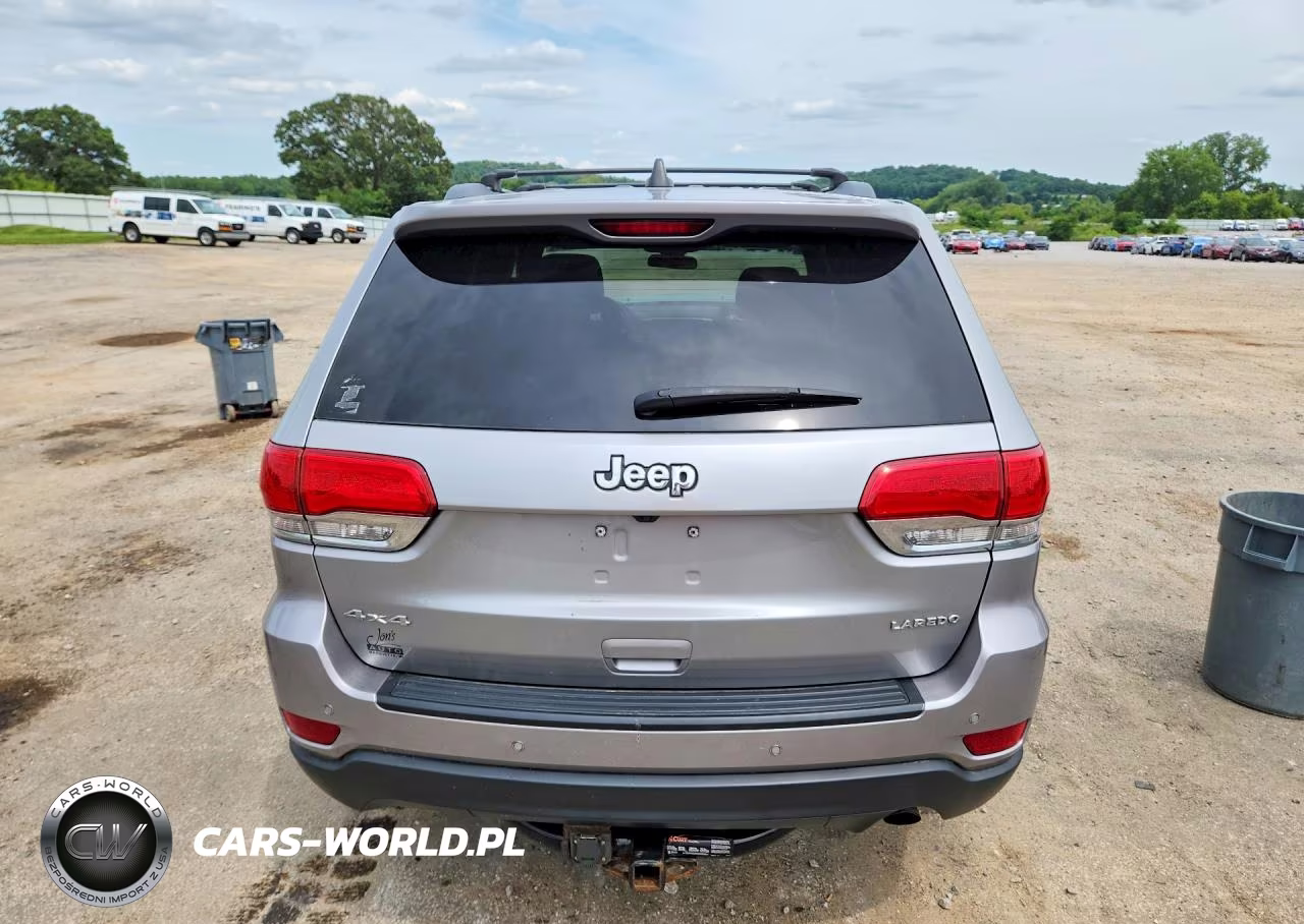 2018 Jeep Grand Cherokee Laredo VIN:1C4RJFAG0JC102823 - 6