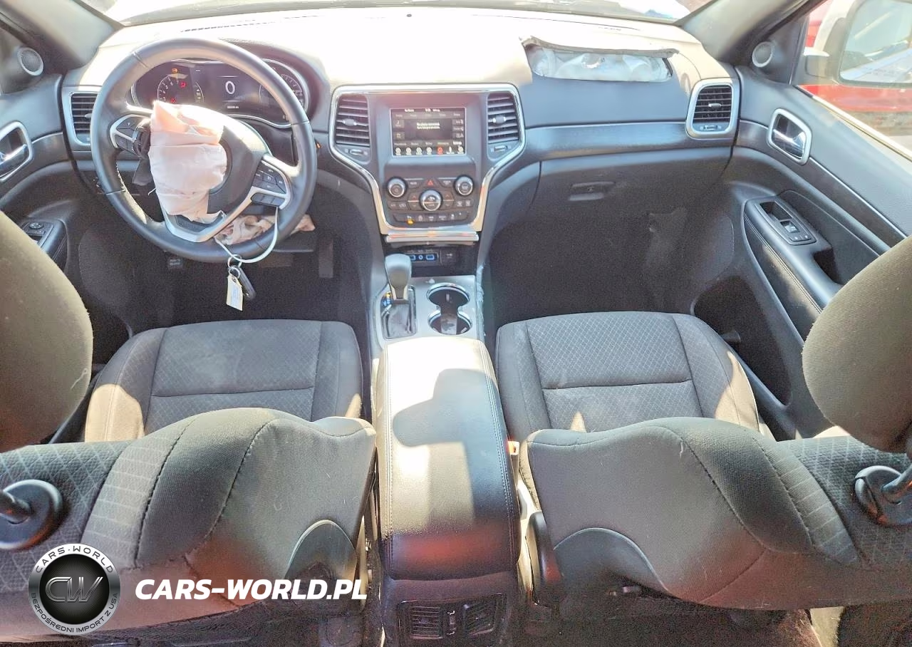 2018 Jeep Grand Cherokee Laredo VIN:1C4RJFAG0JC102823 - 8