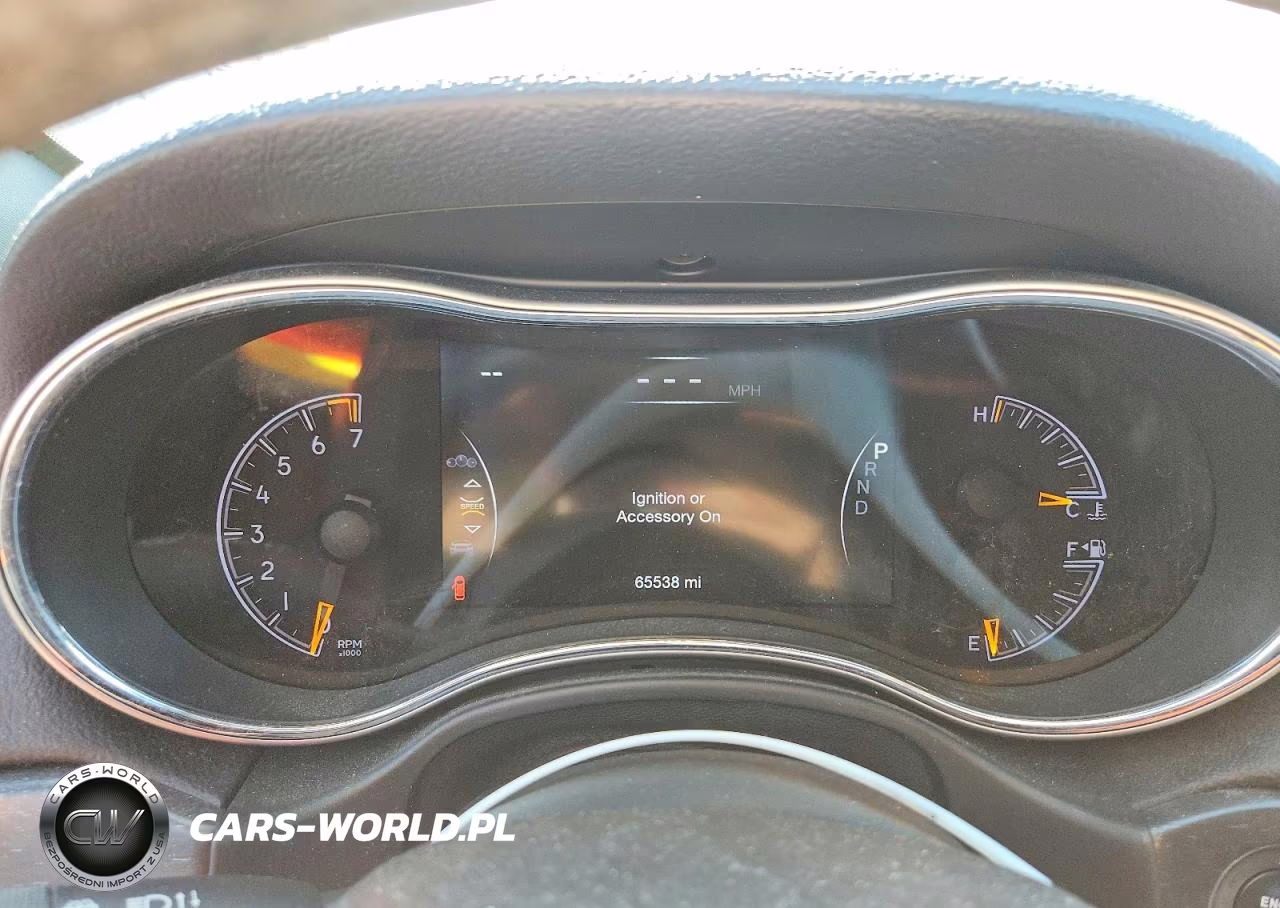 2018 Jeep Grand Cherokee Laredo VIN:1C4RJFAG0JC102823 - 9