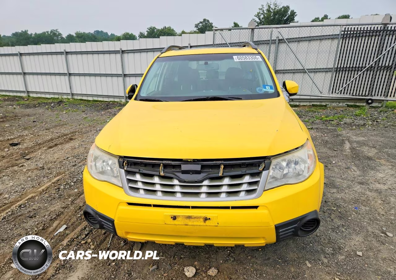 2013 Subaru Forester 2.5X Premium VIN:JF2SHADC8DH422635 - 5