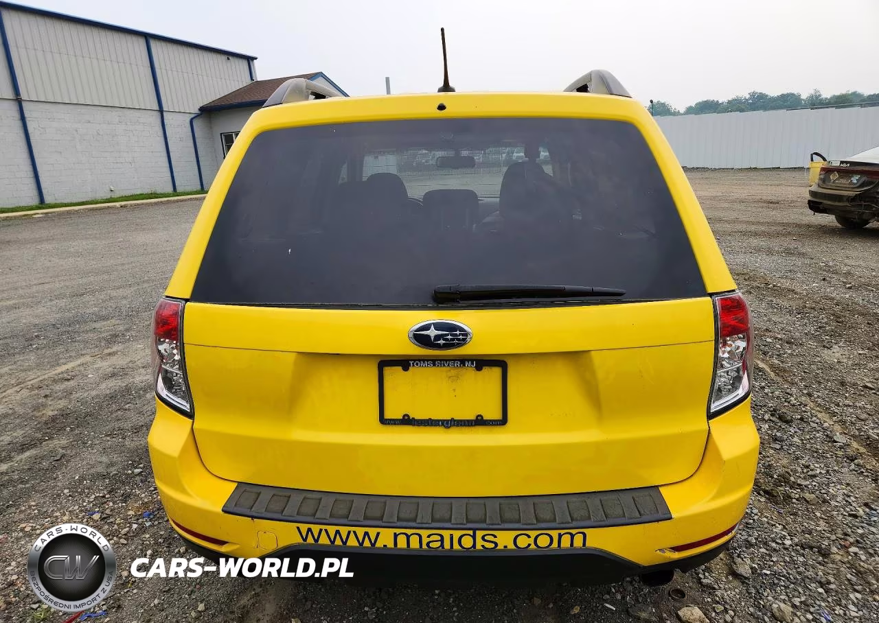 2013 Subaru Forester 2.5X Premium VIN:JF2SHADC8DH422635 - 6
