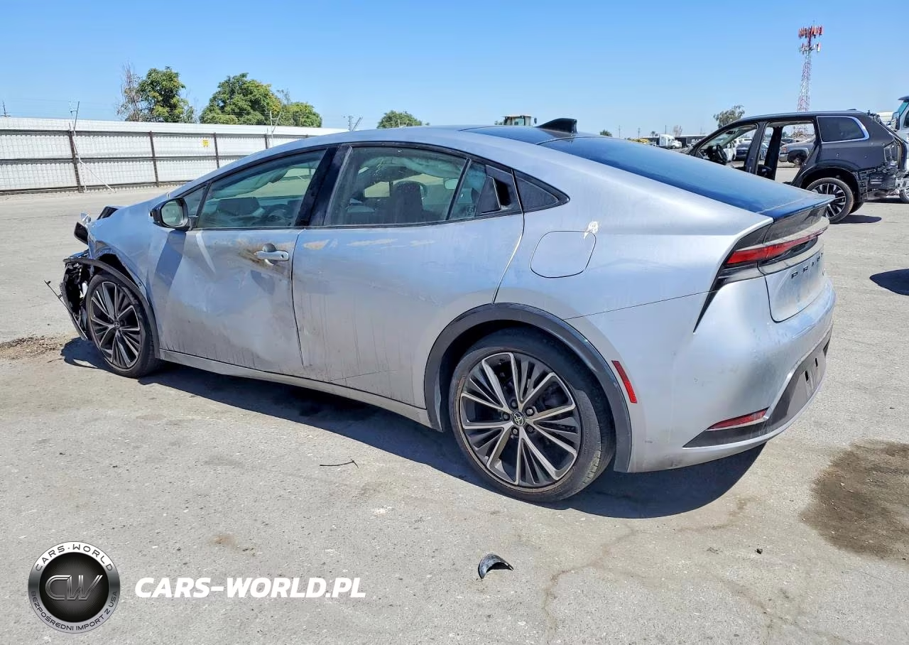 2024 Toyota Prius Xle VIN:JTDACAAU4R3023635 - 2