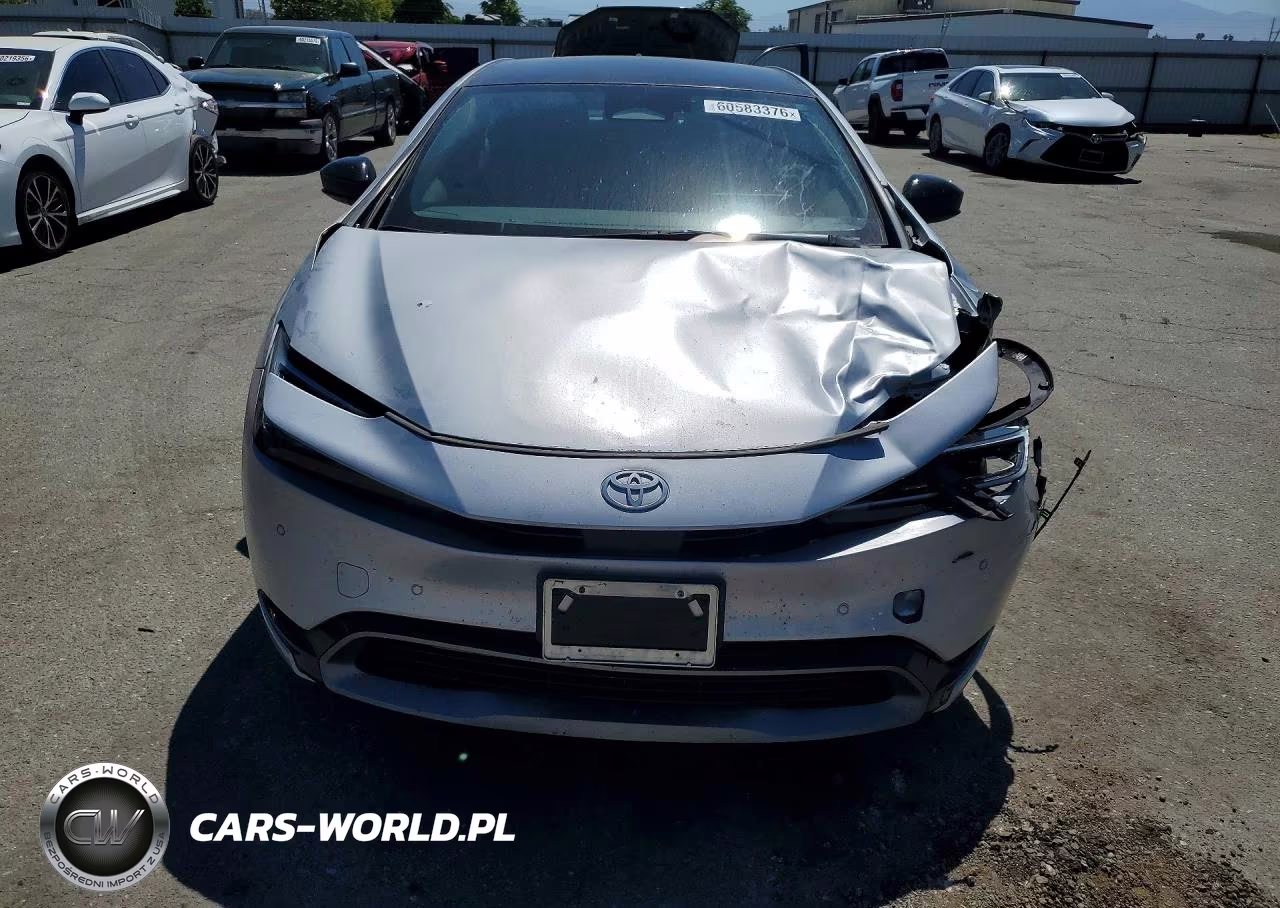 2024 Toyota Prius Xle VIN:JTDACAAU4R3023635 - 5