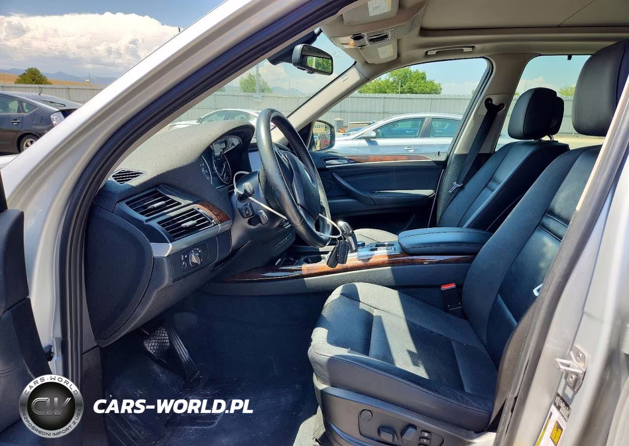 2013 BMW X5 xDrive35I VIN:5UXZV4C54D0E08256 - 7