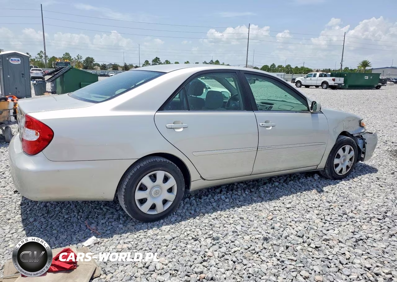 2004 Toyota Camry Le VIN:4T1BE32K54U894484 - 3