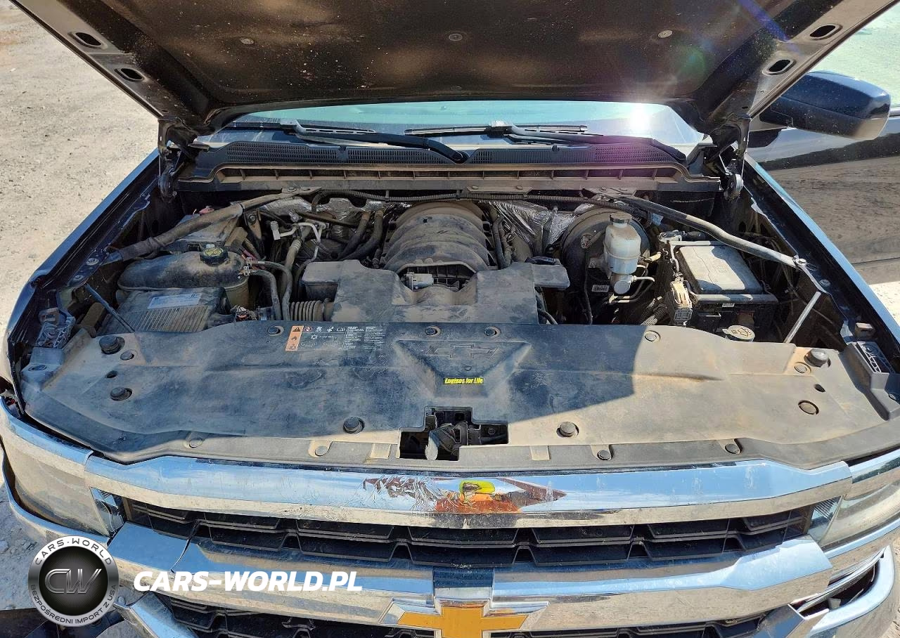 2018 Chevrolet Silverado C1500 Lt VIN:1GCPCREC4JF103806 - 11