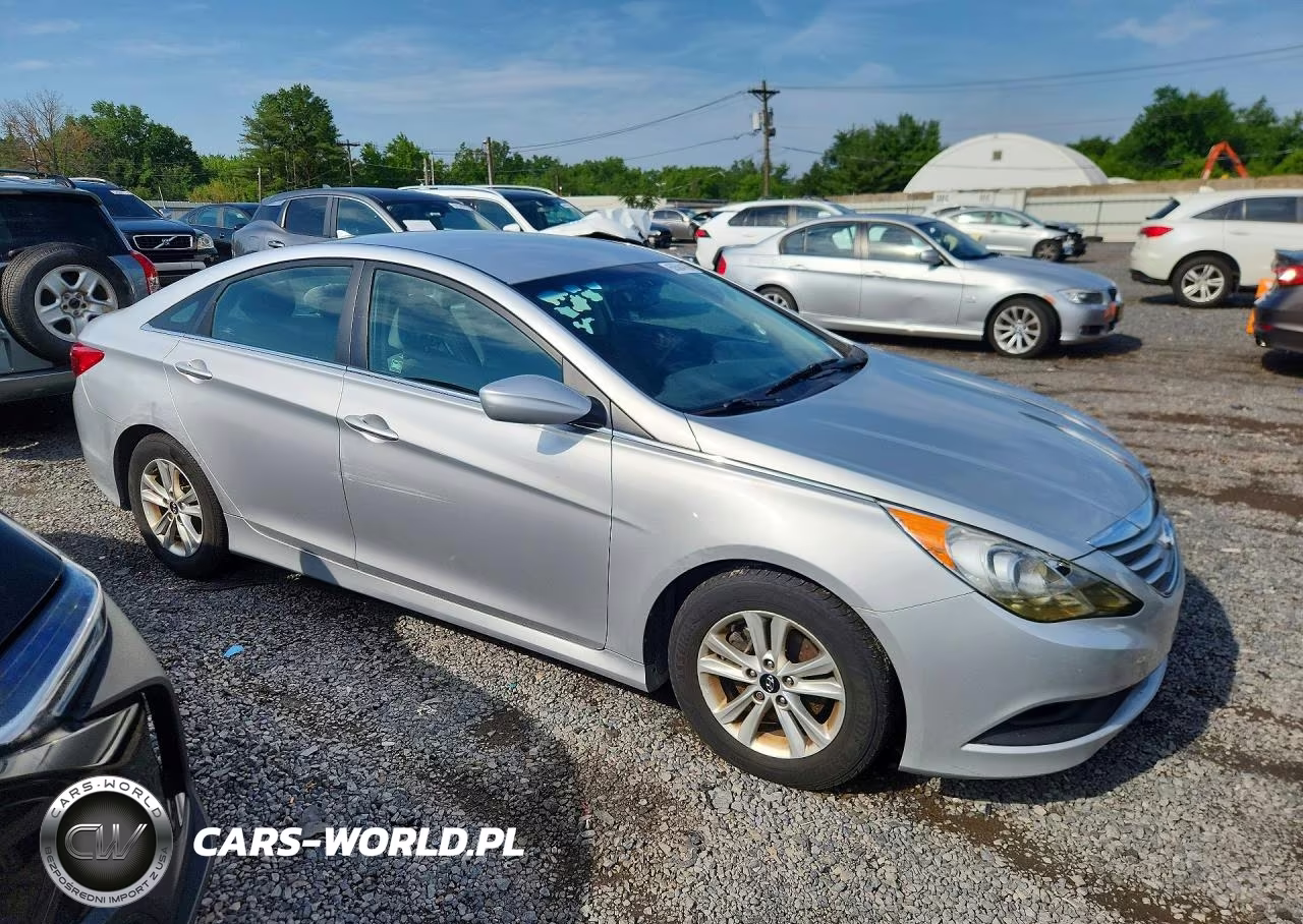 2014 Hyundai Sonata Gls VIN:5NPEB4AC5EH895365 - 4