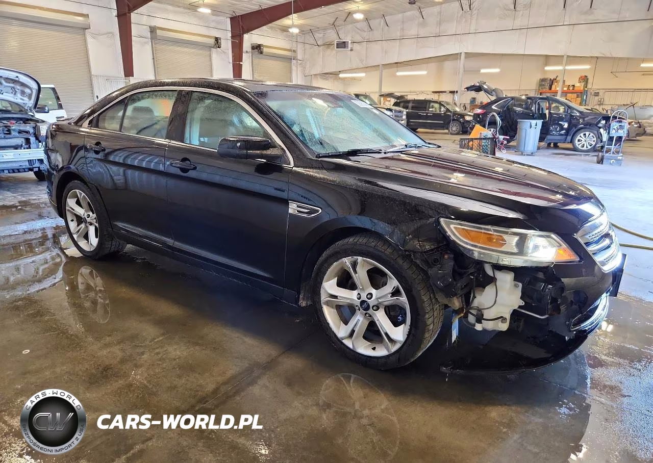 2010 Ford Taurus Sho VIN:1FAHP2KT5AG123132 - 4