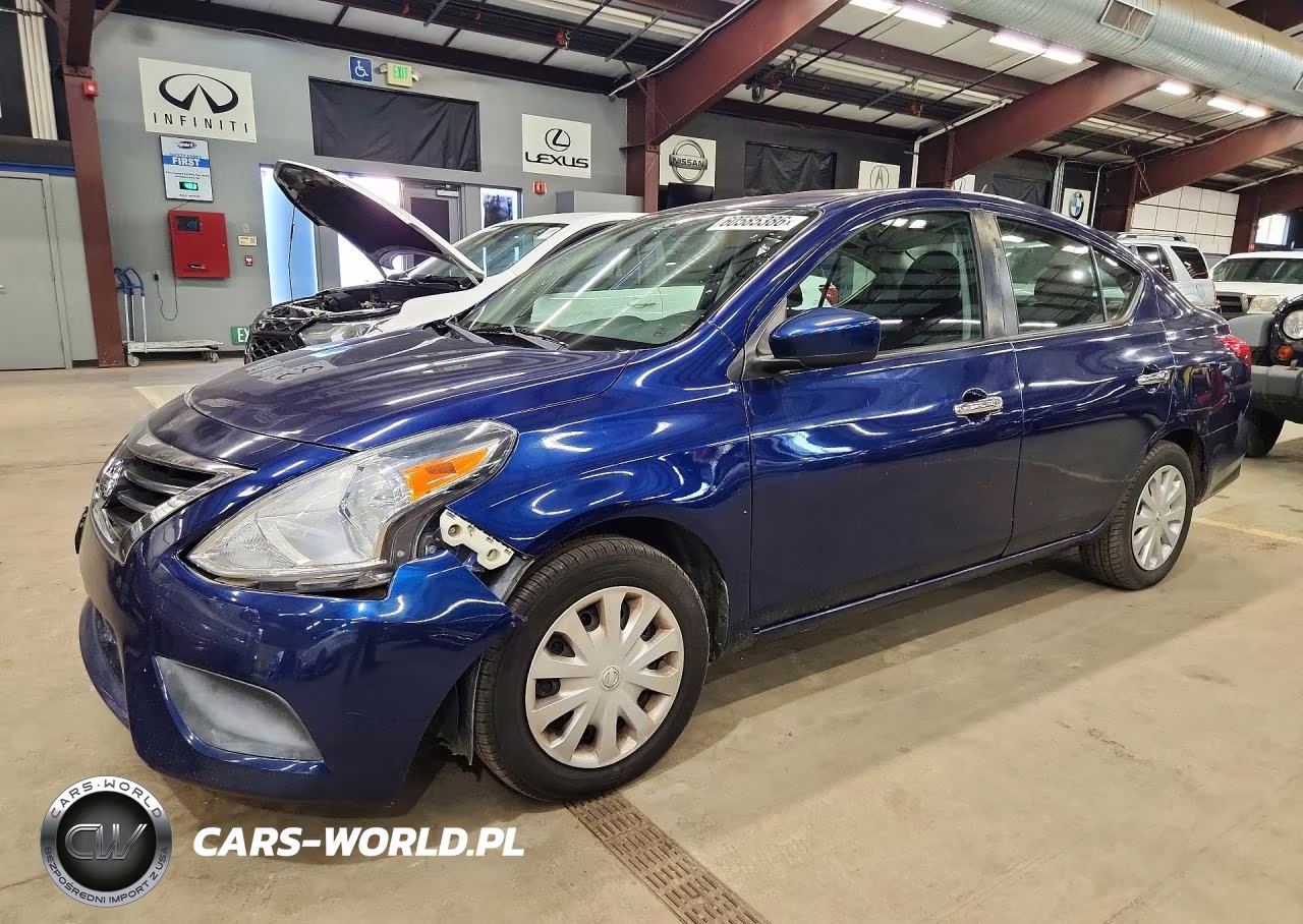 2018 Nissan Versa Sv – zdjęcie 1 z 12