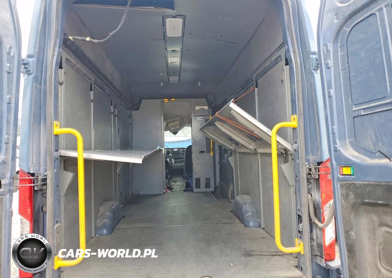 2020 Ford Transit 250 Delivery Van VIN:1FTBR3X82LKA86769 - 10