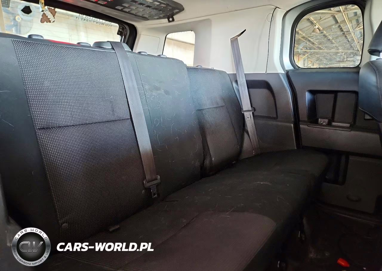 2009 Toyota Fj Cruiser Base VIN:JTEBU11F09K057141 - 11