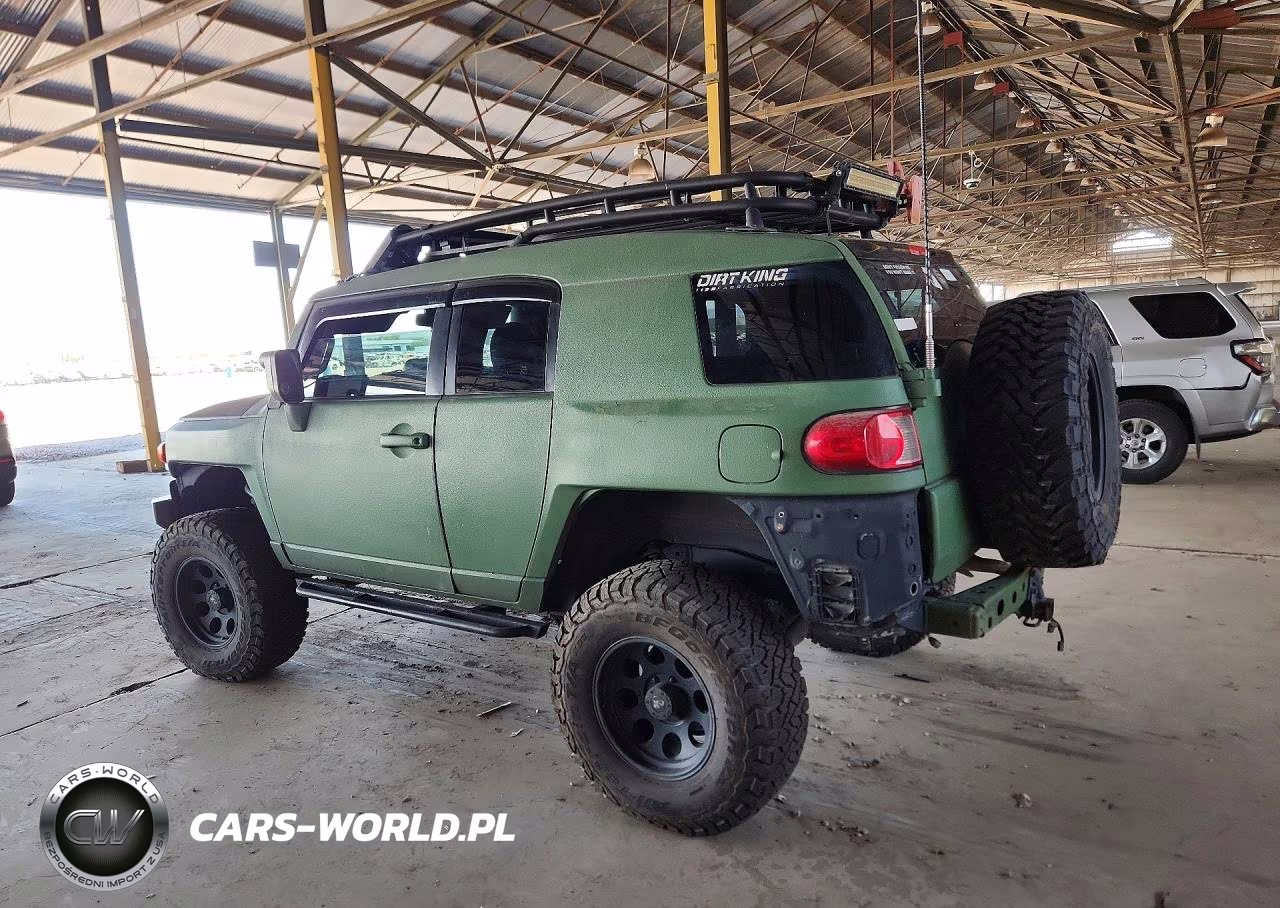 2009 Toyota Fj Cruiser Base VIN:JTEBU11F09K057141 - 2