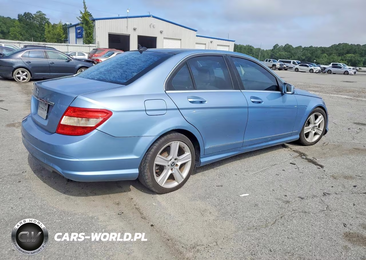 2010 Mercedes-Benz C 300 VIN:WDDGF5EB6AR122918 - 3
