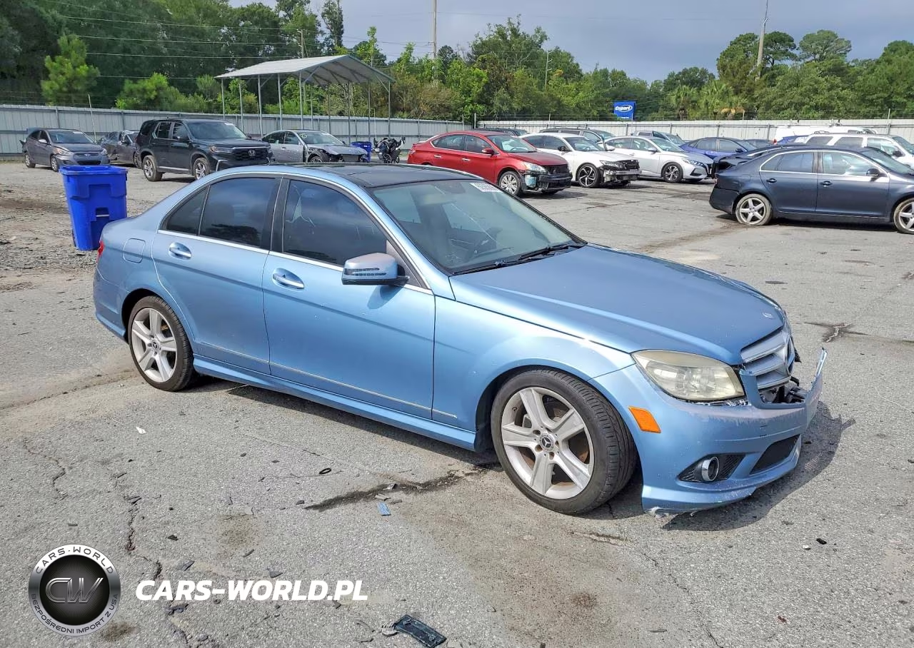 2010 Mercedes-Benz C 300 VIN:WDDGF5EB6AR122918 - 4