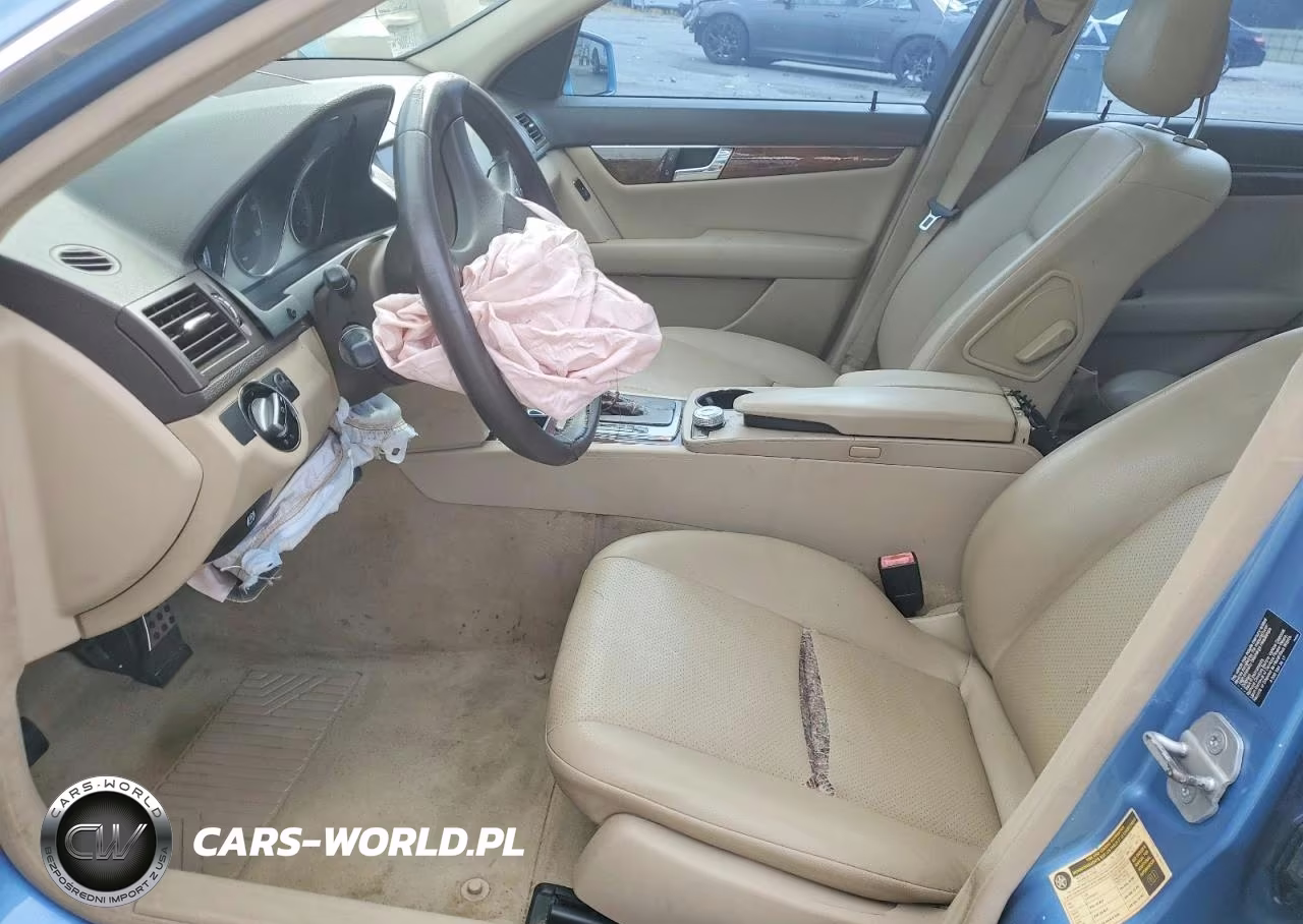 2010 Mercedes-Benz C 300 VIN:WDDGF5EB6AR122918 - 7