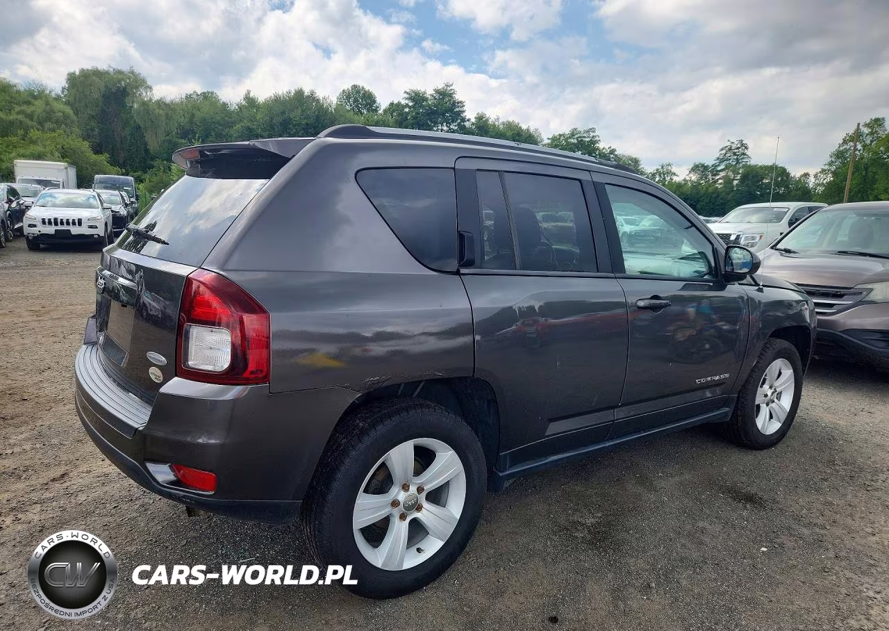 2017 Jeep Compass Latitude VIN:1C4NJDEB5HD210277 - 3
