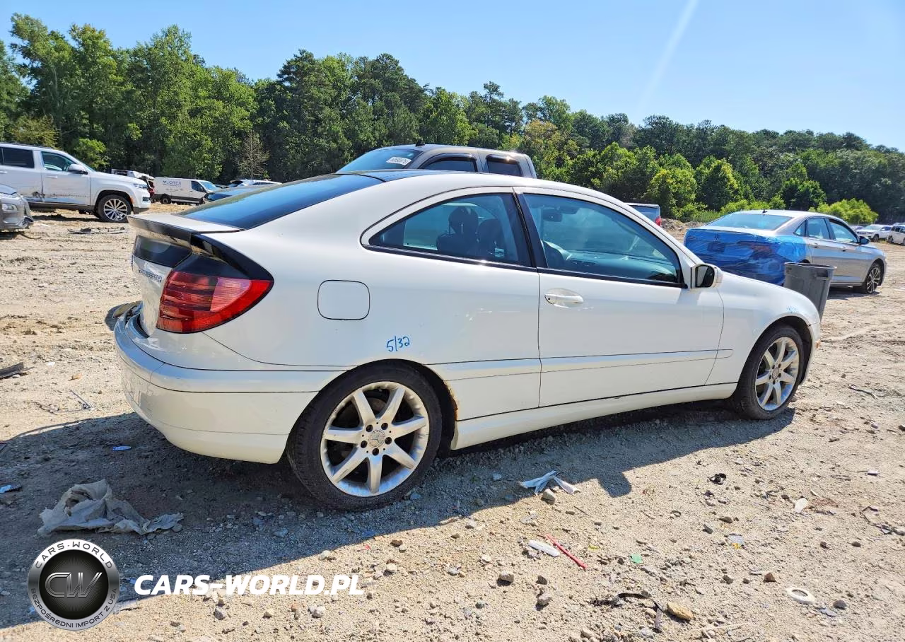 2002 Mercedes-Benz C 230K Sport Coupe VIN:WDBRN47J32A370627 - 3