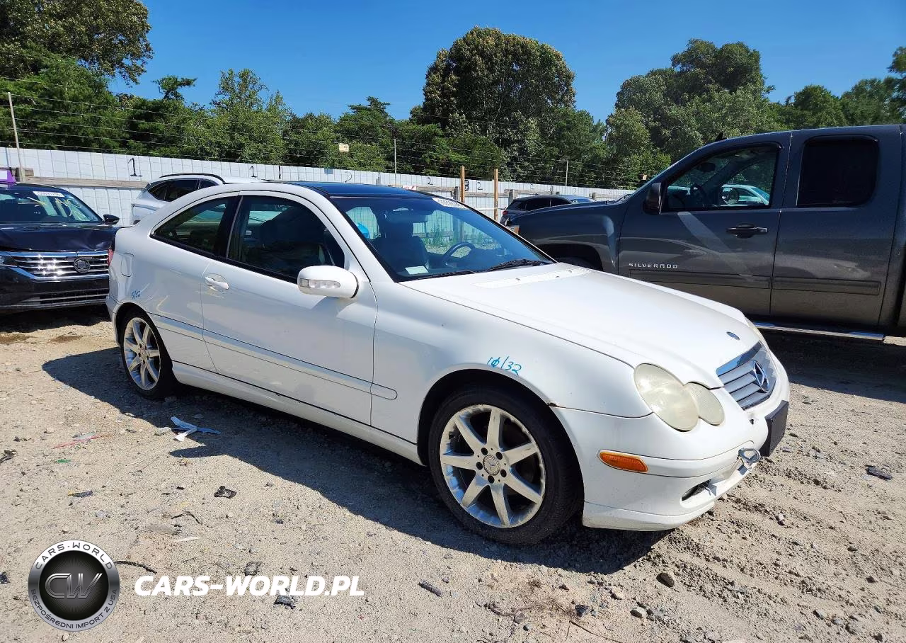 2002 Mercedes-Benz C 230K Sport Coupe VIN:WDBRN47J32A370627 - 4