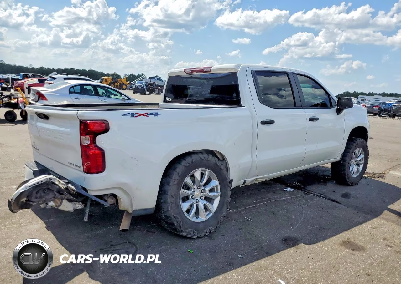 2024 Chevrolet Siverado 1500 VIN:3GCPDBEK8RG212825 - 3