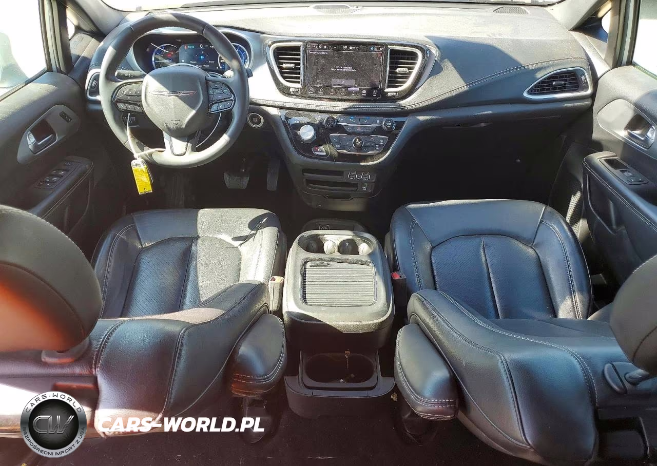 2022 Chrysler Pacifica Hybrid Touring L VIN:2C4RC1L74NR183655 - 8