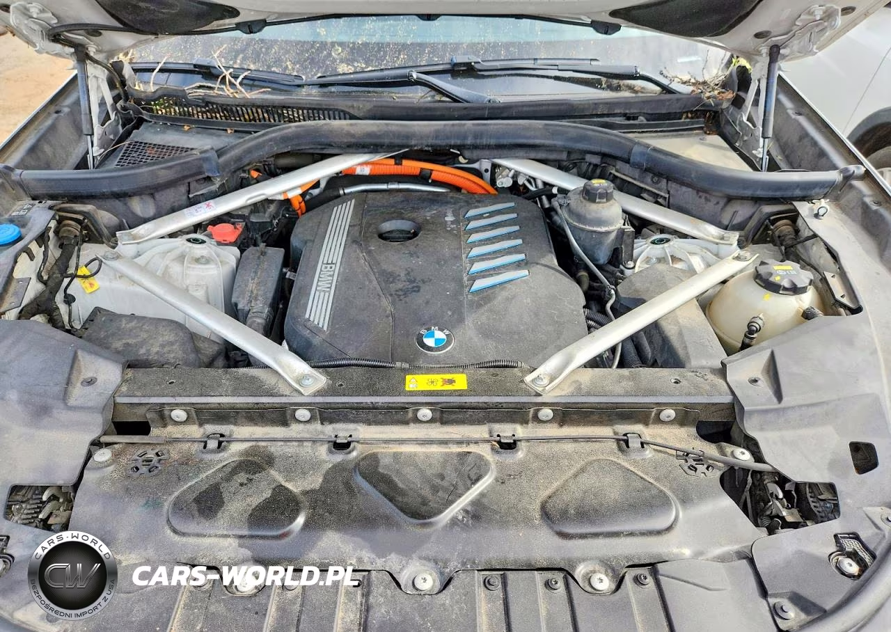 2021 BMW X5 xDrive45E VIN:5UXTA6C07M9E75429 - 11