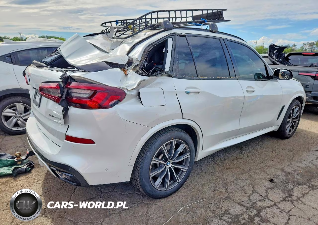 2021 BMW X5 xDrive45E VIN:5UXTA6C07M9E75429 - 3