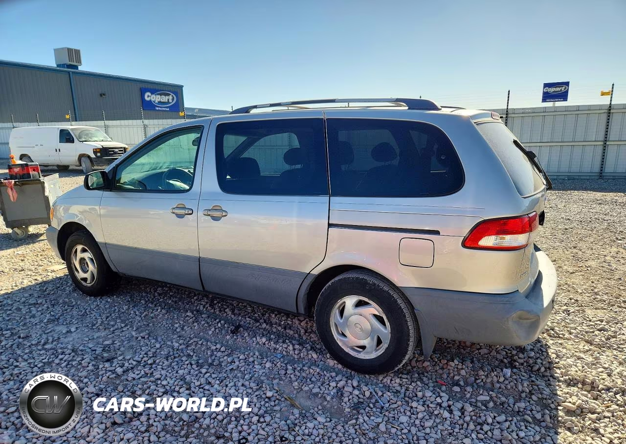 2001 Toyota Sienna Le VIN:4T3ZF13C21U368260 - 2