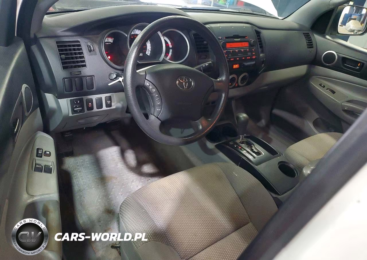 2011 Toyota Tacoma Access Cab VIN:5TFUU4ENXBX015570 - 8