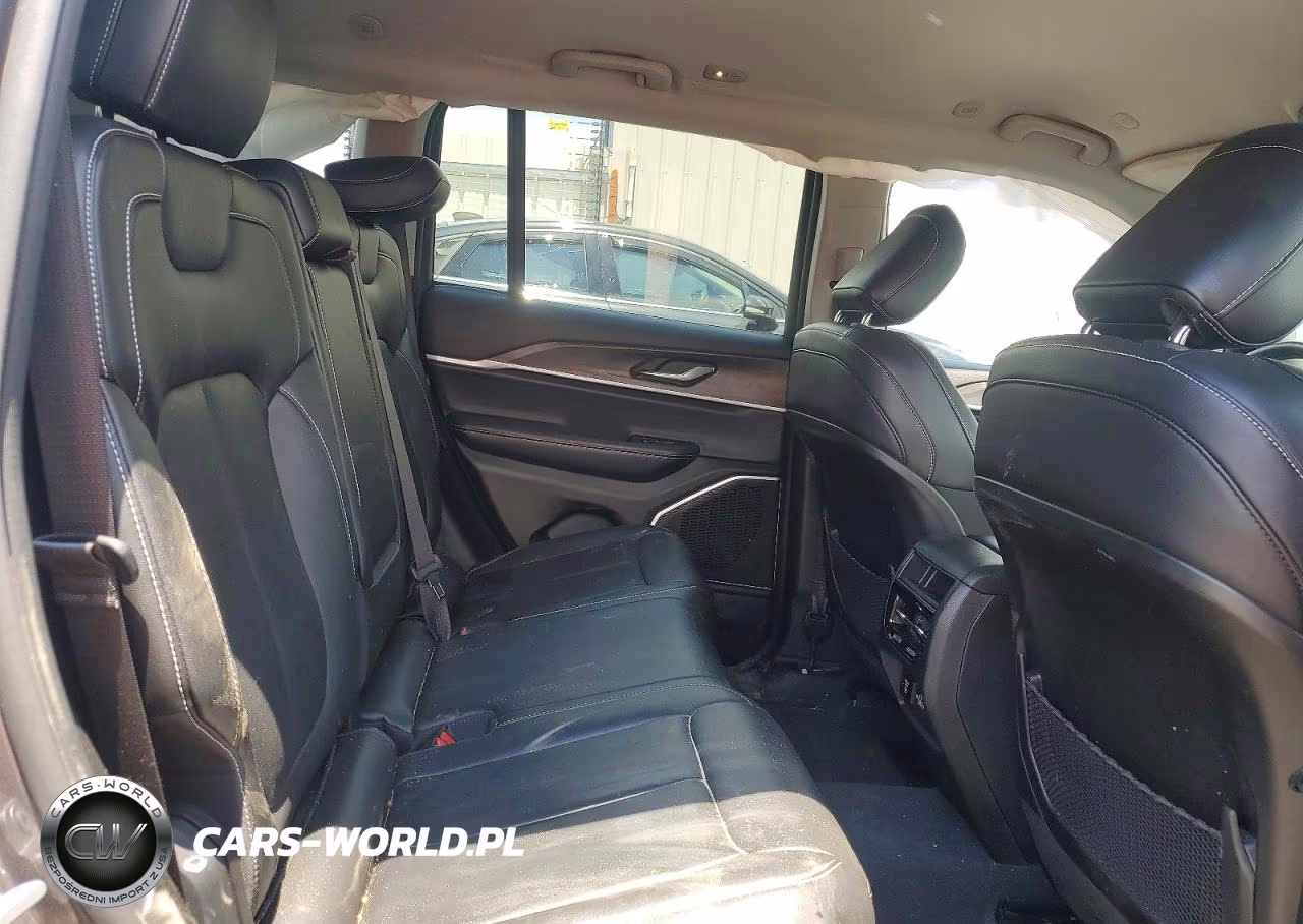 2022 Jeep Grand Cherokee Limited VIN:1C4RJGBG4N8533503 - 11