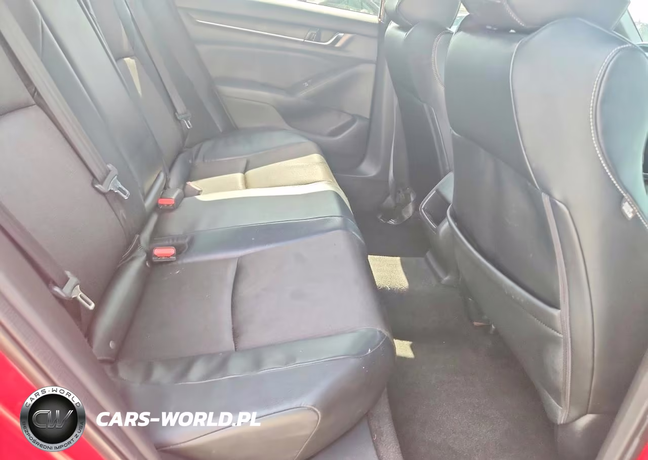 2018 Honda Accord Sport VIN:1HGCV1F34JA182756 - 10