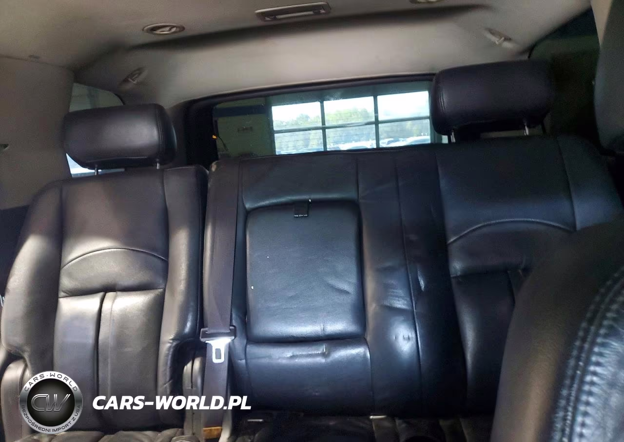 2008 Chevrolet Tahoe K1500 VIN:1GNFK13028J220176 - 10