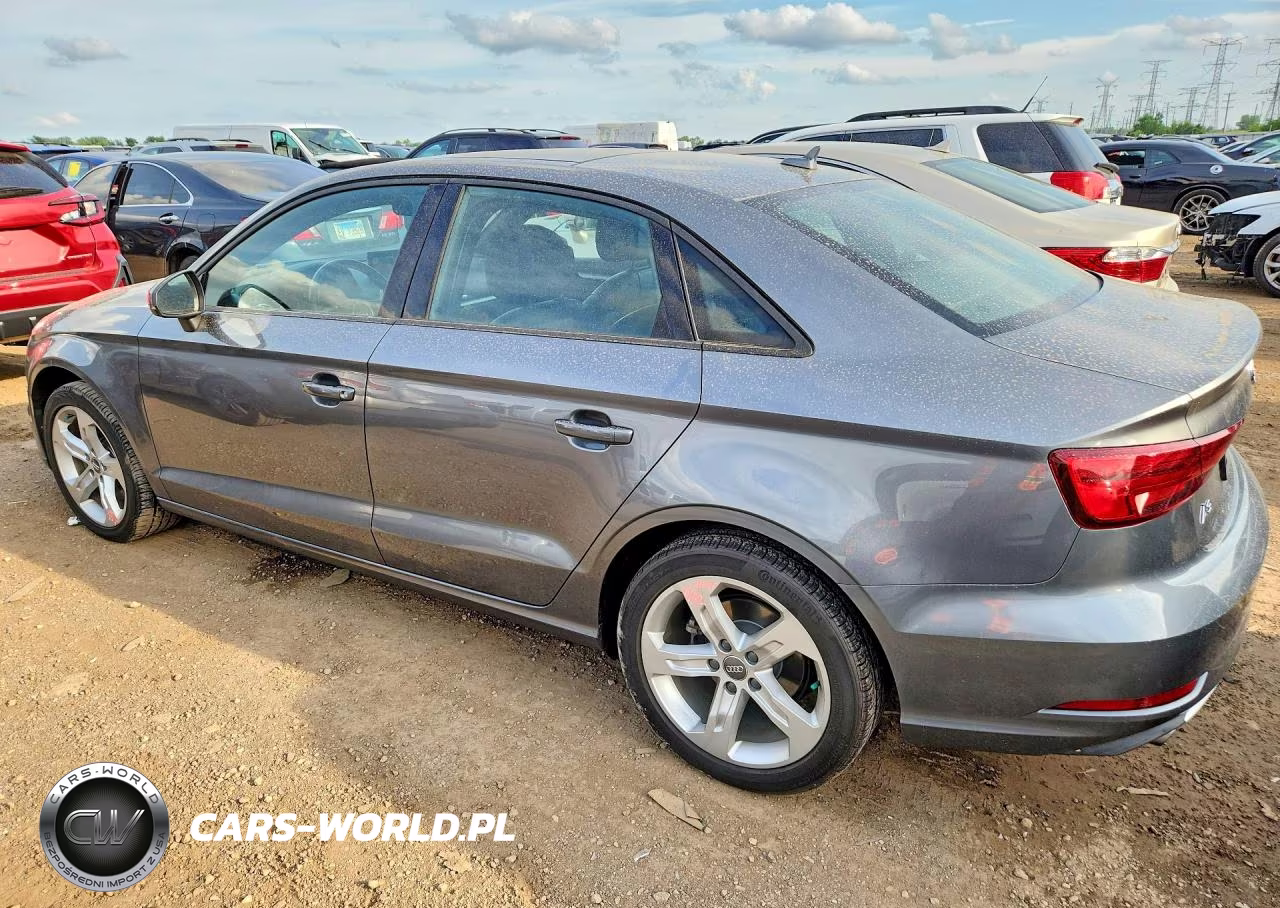 2018 Audi A3 Premium VIN:WAUB8GFF0J1071956 - 2