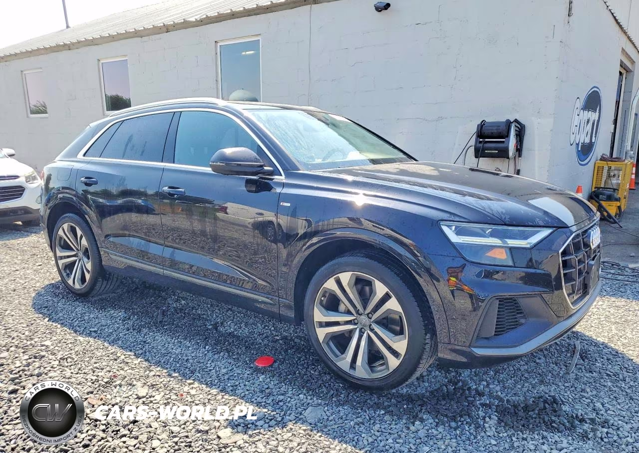 2020 Audi Q8 Premium Plus S-Line VIN:WA1EVAF19LD025130 - 4